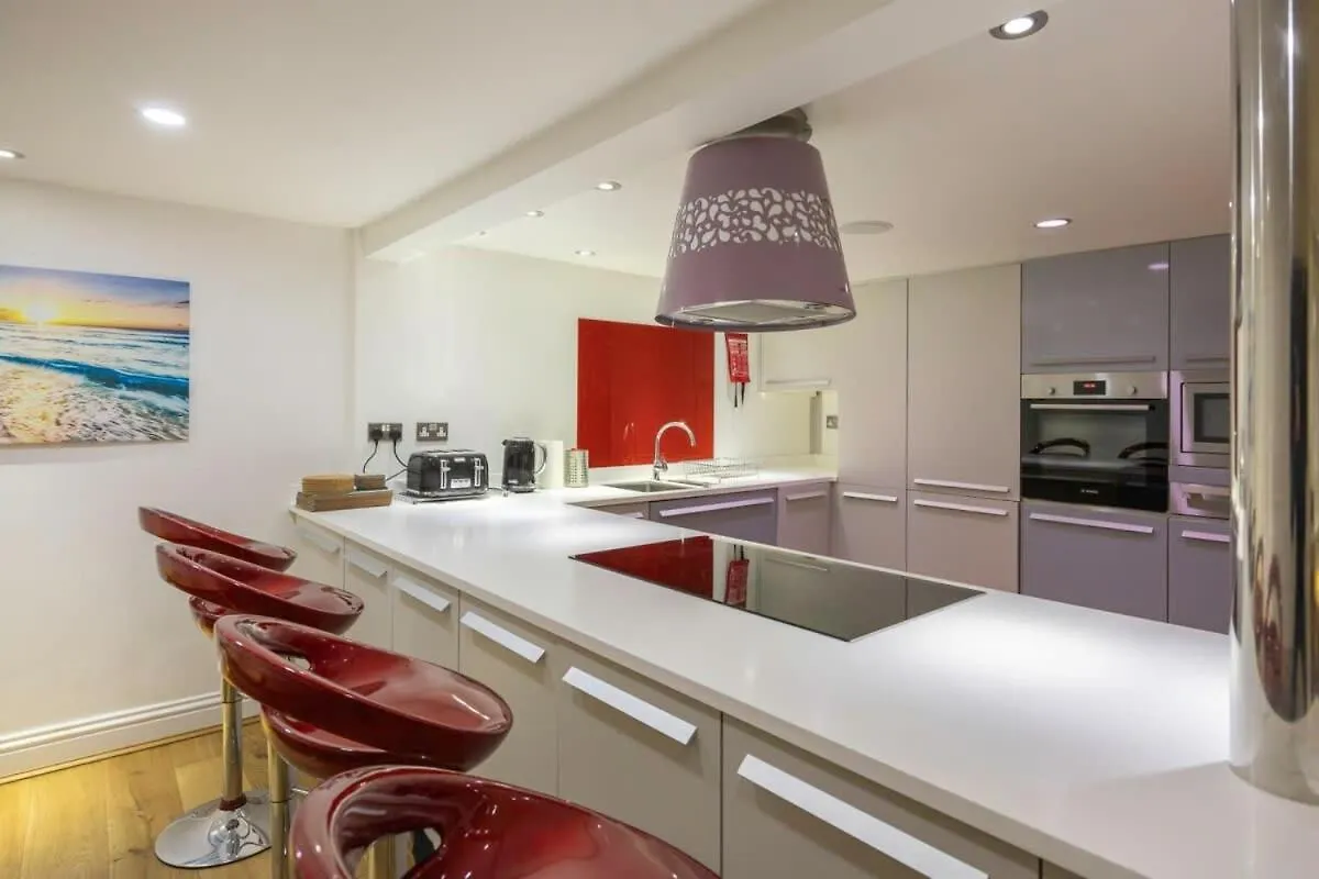 Host & Stay - Sillwood Seafront Brighton Holiday home